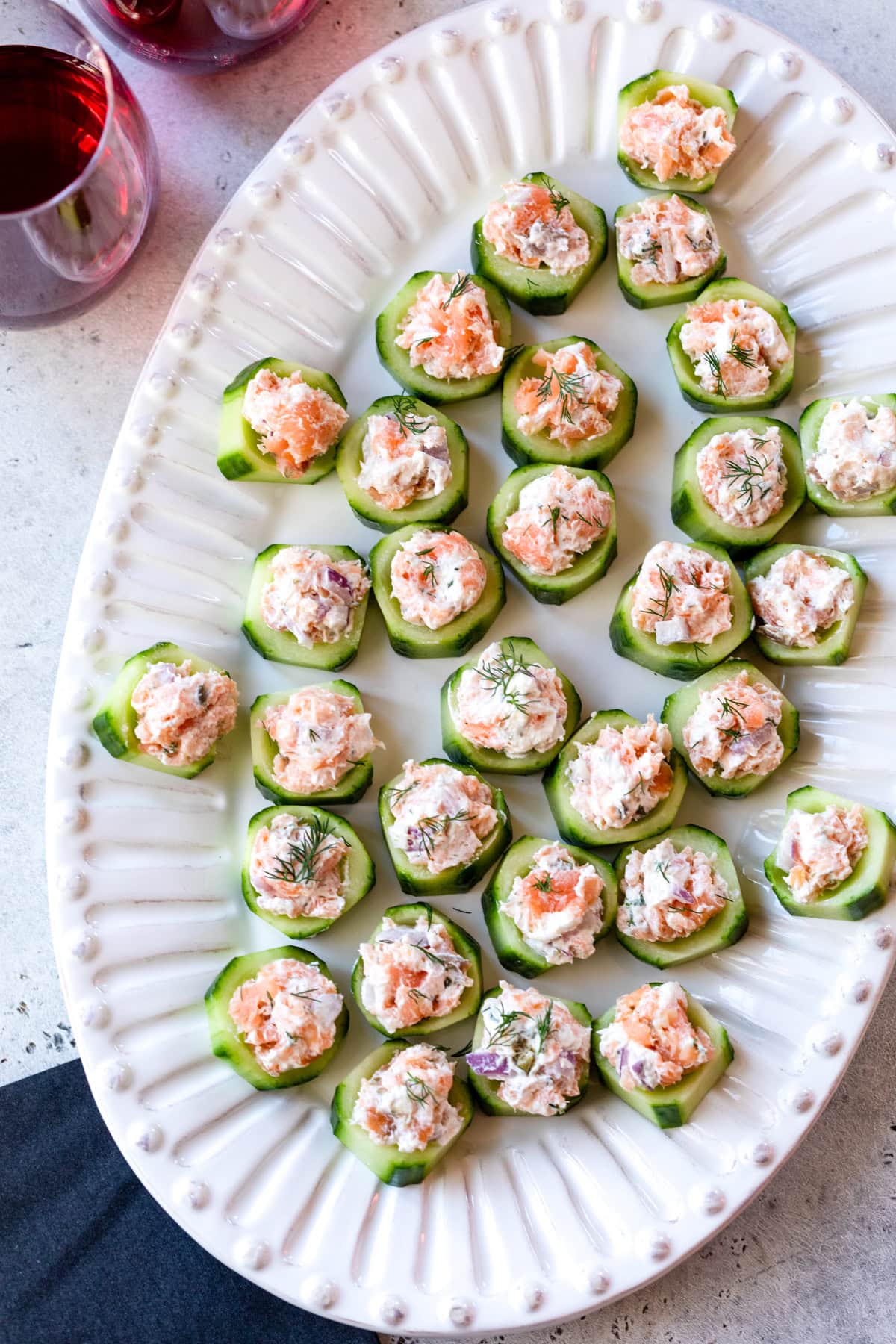 Bocados de Pepino con Salmón Ahumado